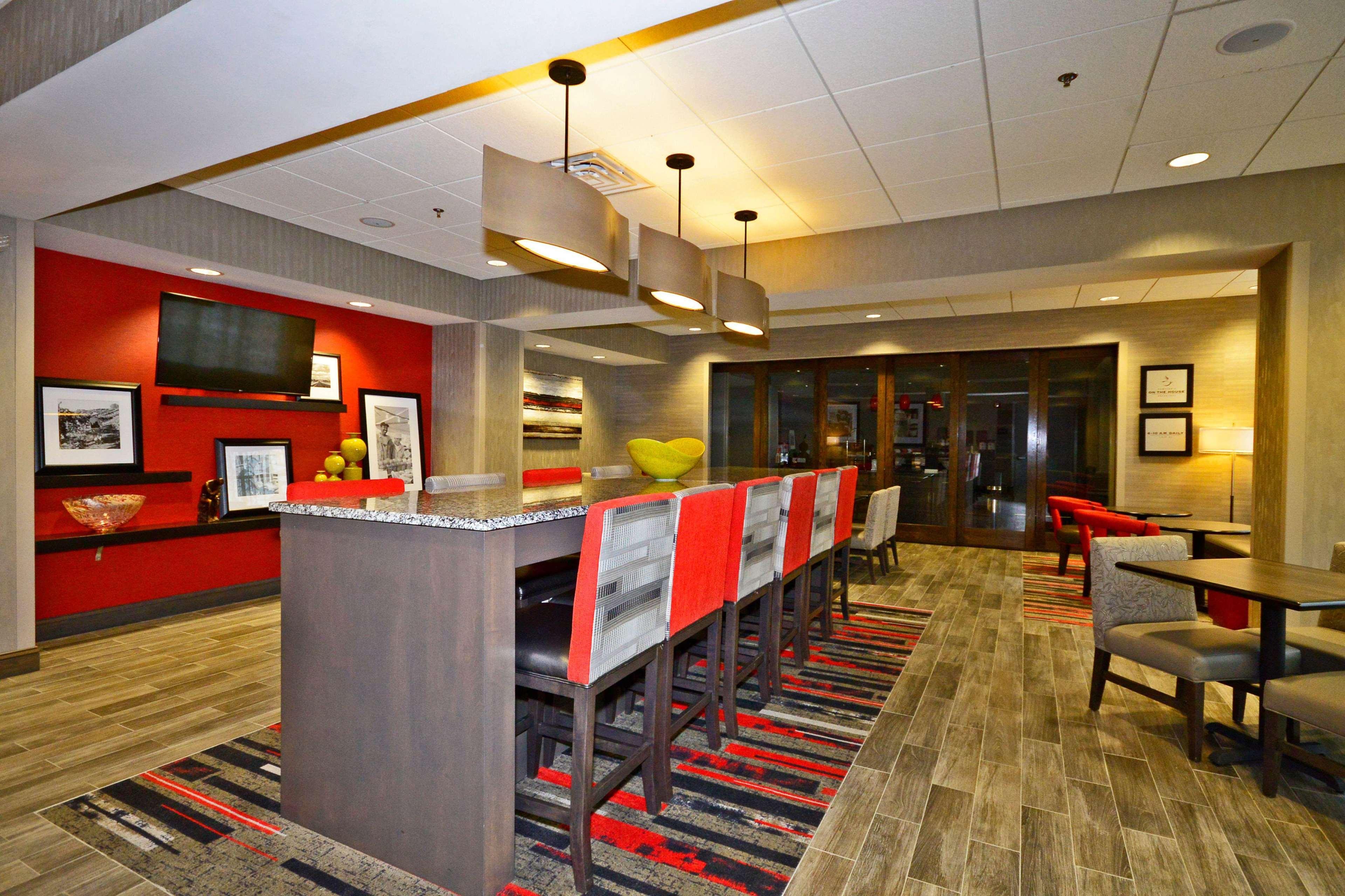 Hampton Inn Pulaski, Tn Exterior photo